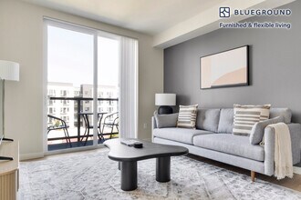 Building Photo - 18004 Midvale Ave N