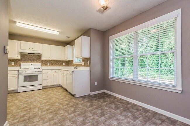 Foto del edificio - 483 Ethridge Dr NW