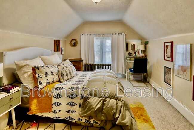 Foto del edificio - 1124 Emerson St