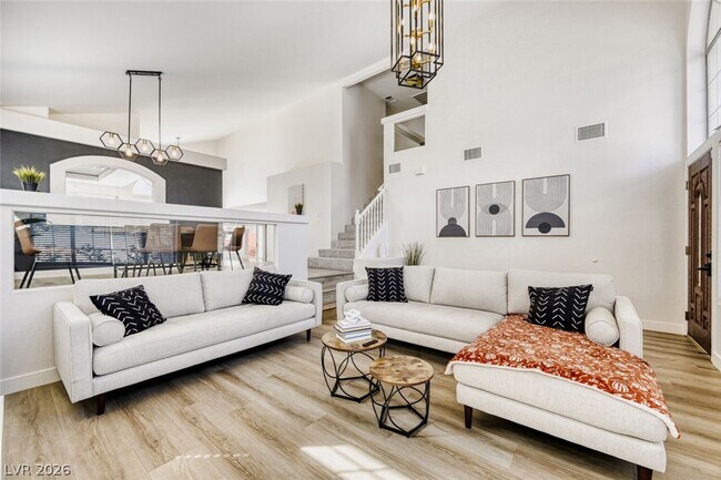 Building Photo - 8705 Texas Ranger Ave