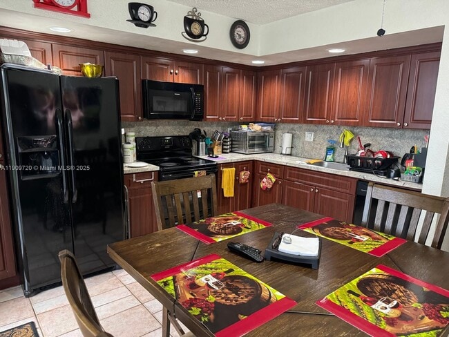 Foto del edificio - 8520 SW 133rd Avenue Rd