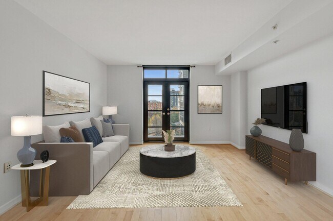 Foto del edificio - 437 New York Ave NW