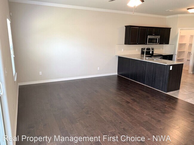 Foto del edificio - 3 br, 2.5 bath House - 2735 W Shasta Road