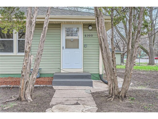 Foto del edificio - 6300 Quebec Ave N