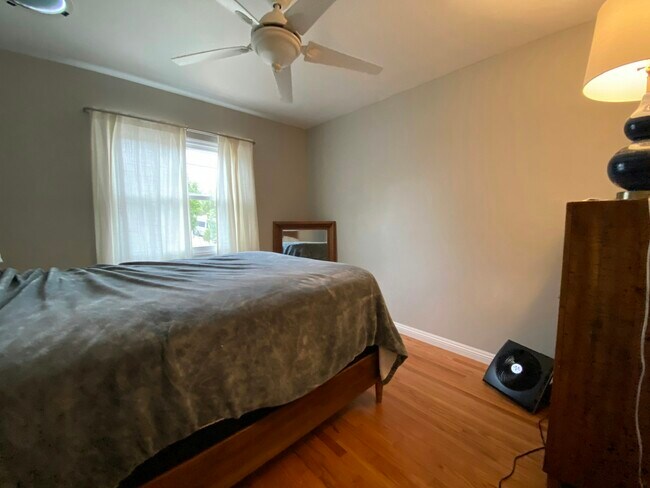 Foto del edificio - 3533 Juniper St