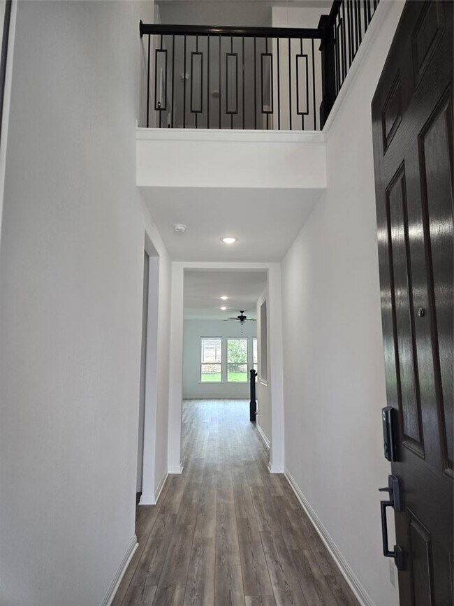 Foto del edificio - 3437 Jaulan St