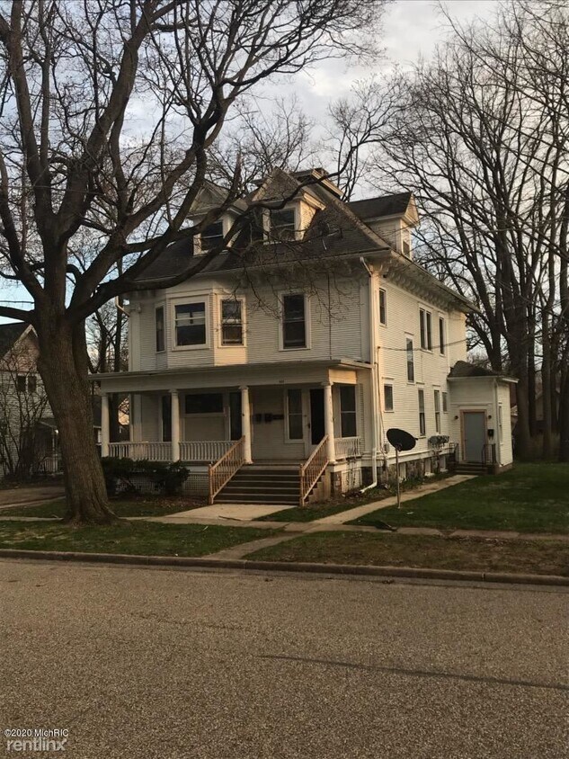 Primary Photo - 1 br, 1 bath 4plex - 611 W Prospect St Apt 3