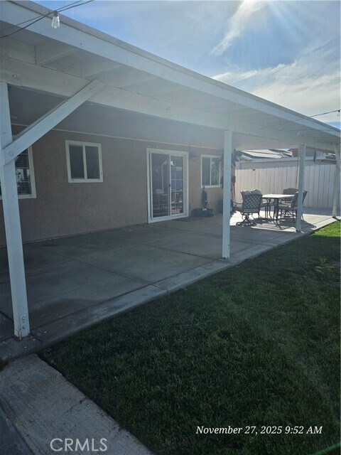 Building Photo - 14825 Cloverfield Rd