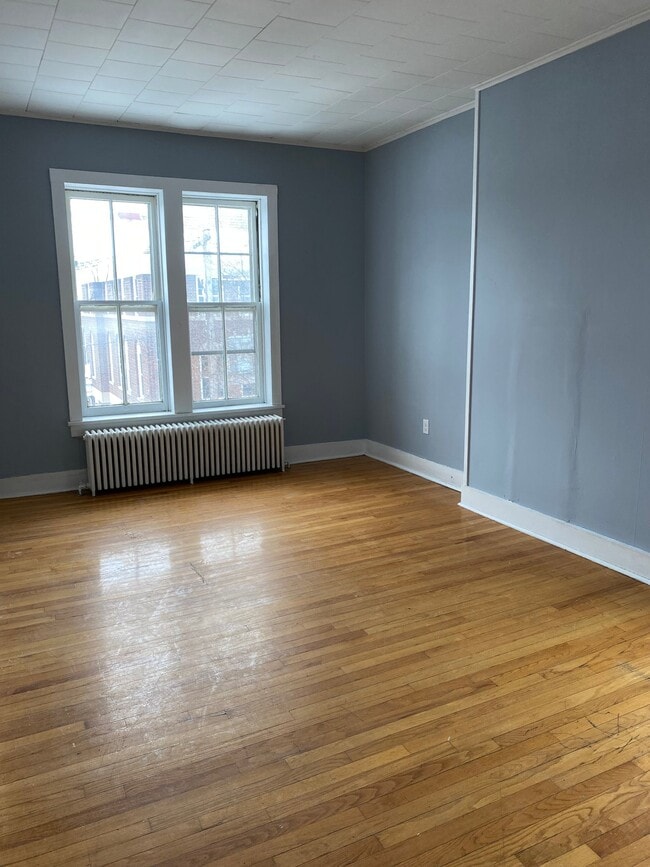 Building Photo - 1440 1st Ave