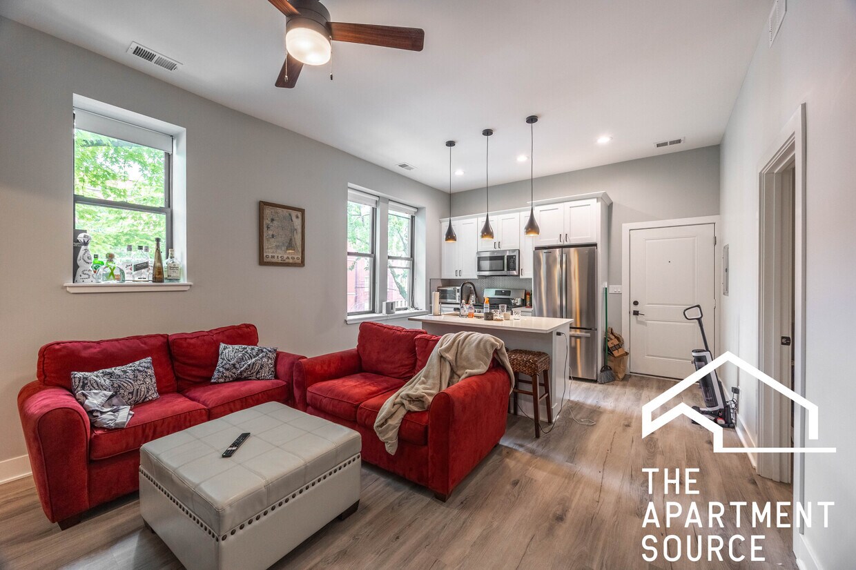 Foto principal - 1456 W Addison St