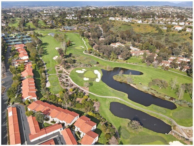 Foto del edificio - GORGEOUS VIEW CONDO ON THE GOLF COURSE!!!