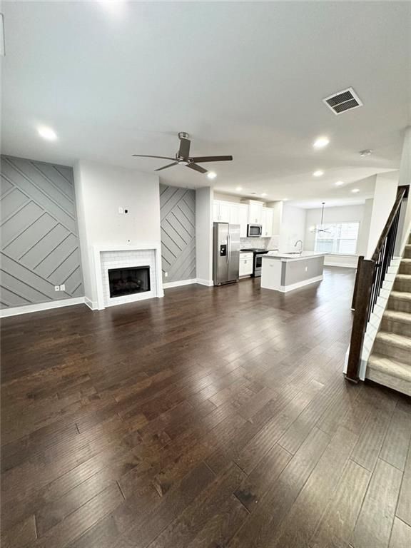 Building Photo - 3805 Oxford Cir