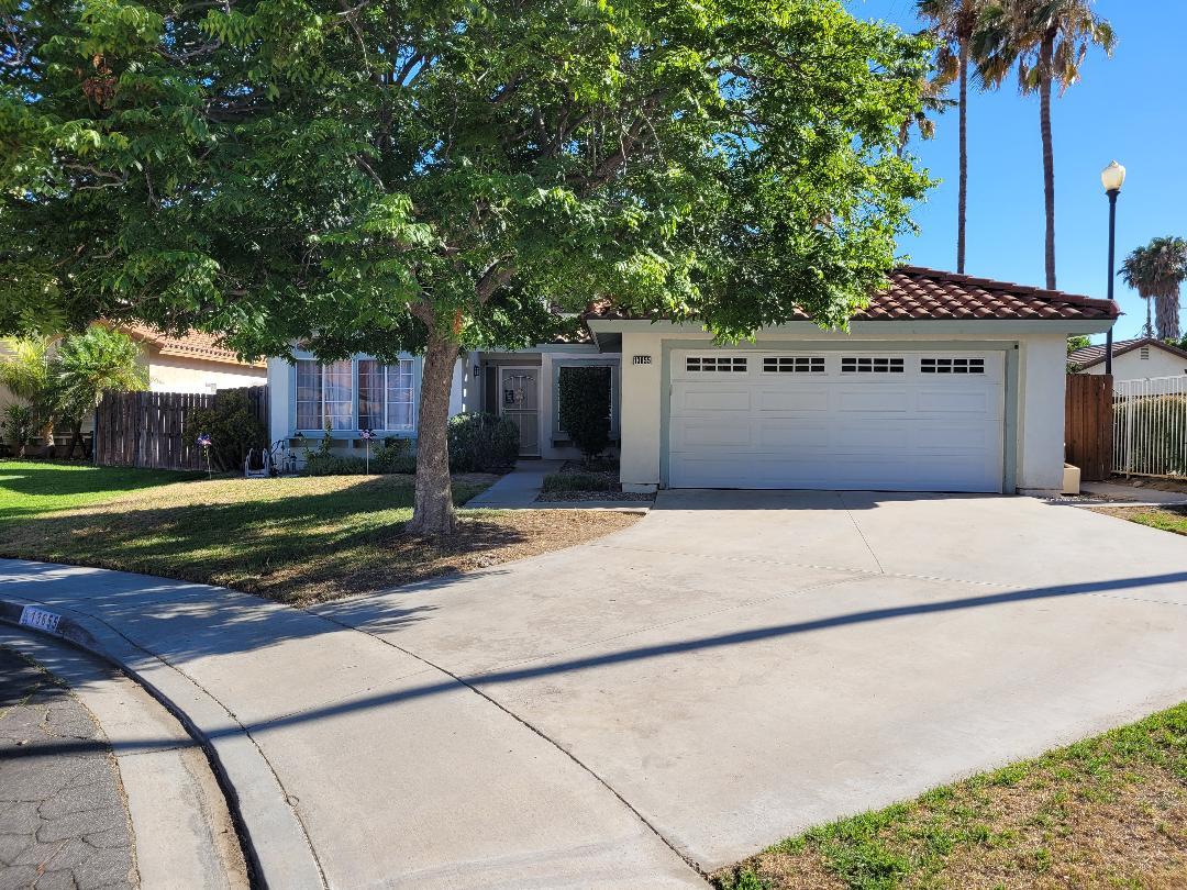 Foto del edificio - 13655 Bennington Ct