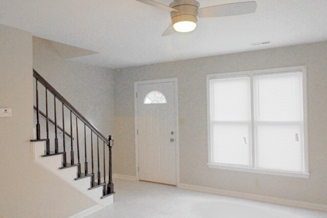 Building Photo - 2230 Summit Street Triplex