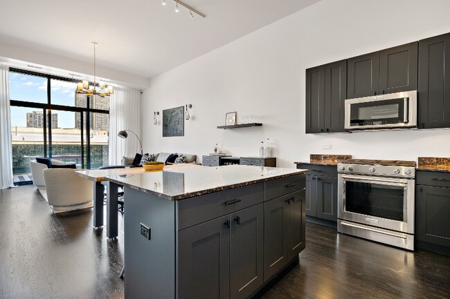 Building Photo - 3631 N Halsted St