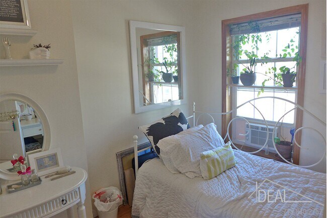 Building Photo - 514 Classon Avenue #2R