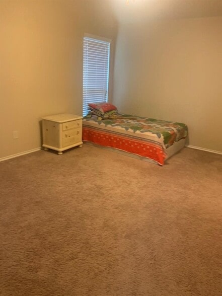 Foto del edificio - 9933 Beaver Dam Ln