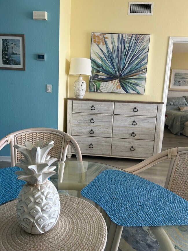 Foto del edificio - 4481 Bay Beach Ln