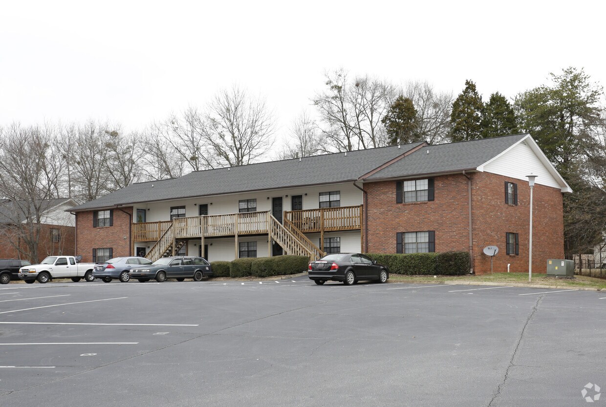 Brookfall I Apartments Easley, SC