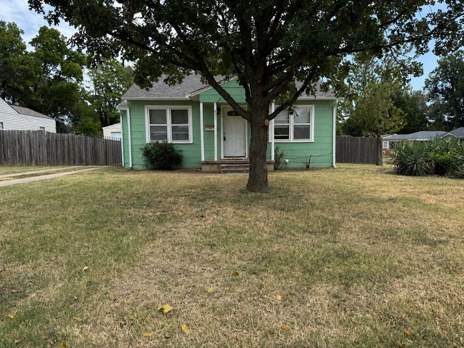Photo - 631 Villa Dr (Norman, OK) House