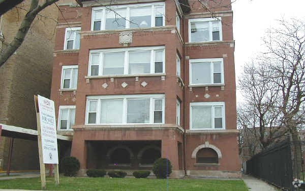 Primary Photo - 6920 S South Shore Dr