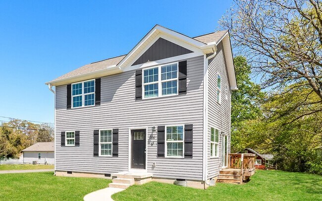 Building Photo - 508 Grover St