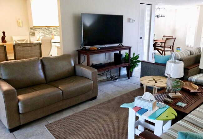 Building Photo - 16999 Terraverde Cir