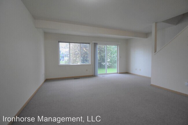 Building Photo - 2490 Wheeler Dr