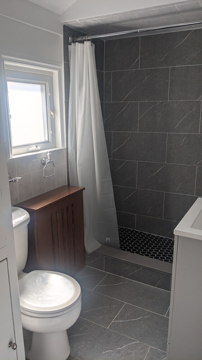 Foto del edificio - 14 Croton St