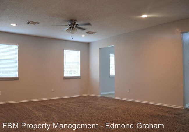 Foto del edificio - 4 br, 2 bath House - 1605 S Oak Grove Rd