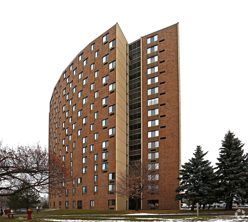 Wilder Park Condominiums Apartments in Saint Paul, MN