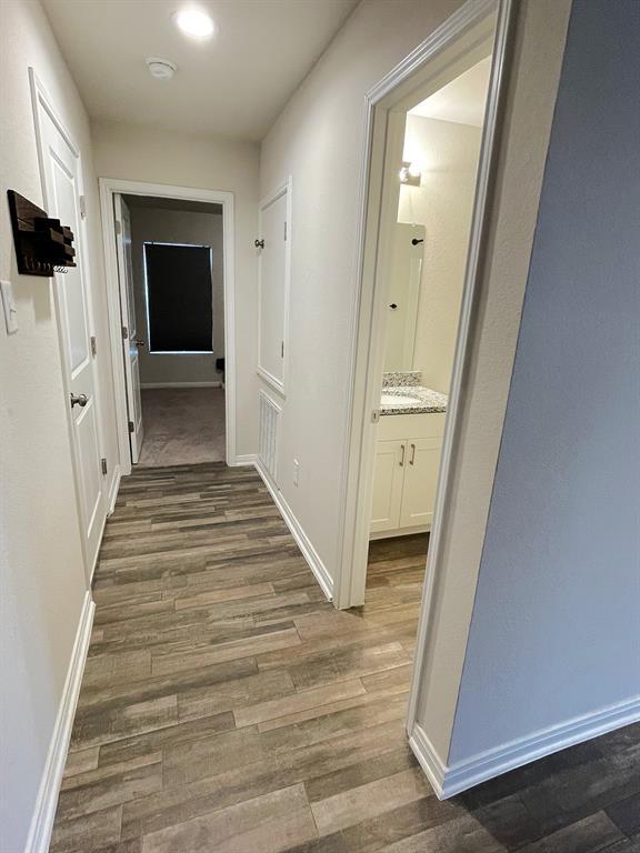 Building Photo - 15674 Briar Forest Dr