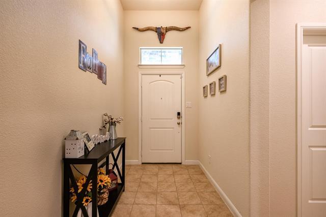 Building Photo - 121 Wagon Wheel Dr