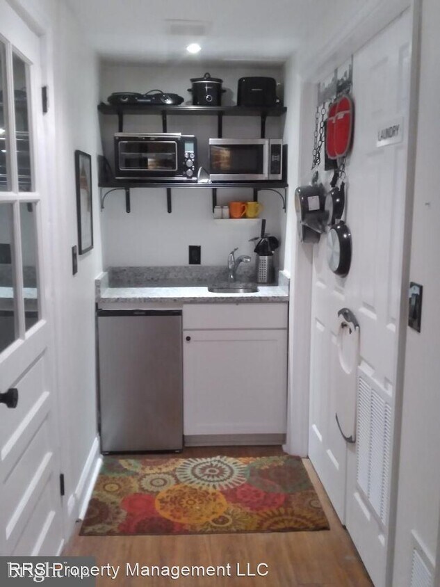 Building Photo - 1 br, 1 bath House - 5705 1st St NW  #B