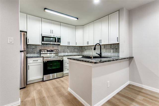 Foto del edificio - 6108 Abrams Rd