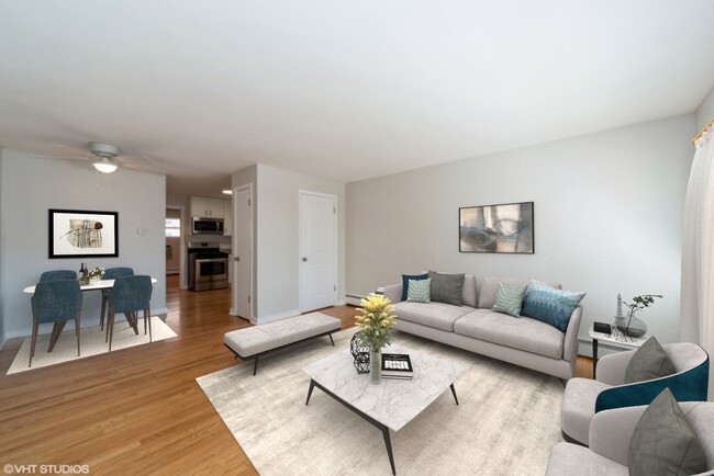 Living Room/Dining Area - 1348 Brown St