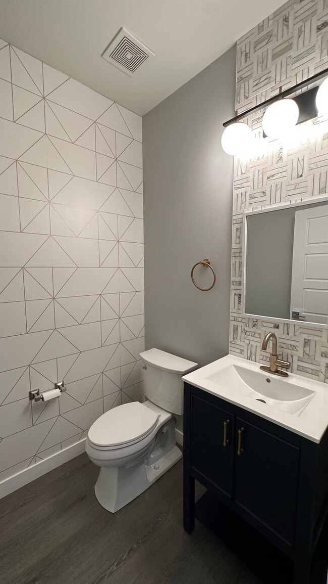 Foto del edificio - 3/2.5 Condo in Gated Complex