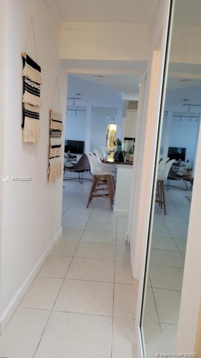 Building Photo - 7135 Collins Ave