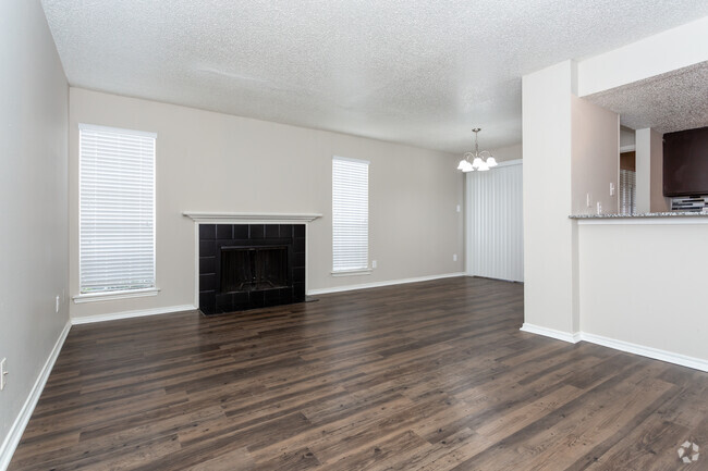 2 HAB, 2 BA - 960 ft² - The Broadway Apartment Homes