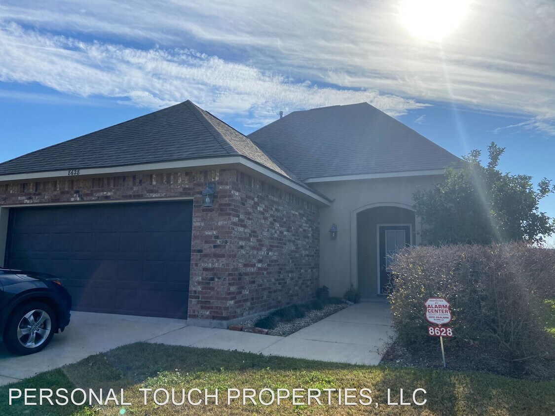 Foto principal - 3 br, 2 bath House - 8628 Summer Grove Ave
