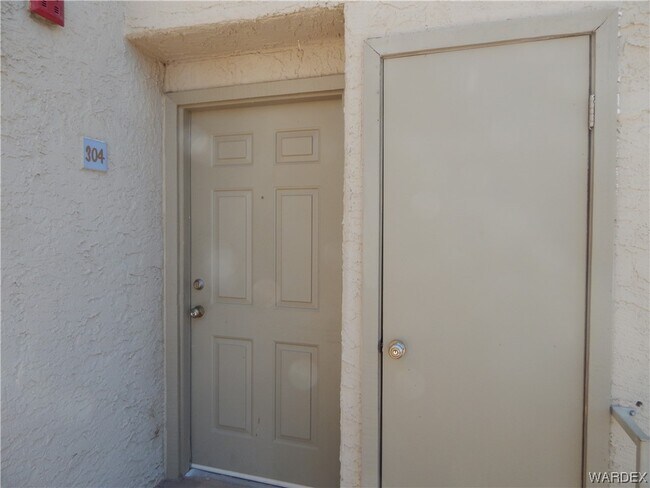 Foto del edificio - 2004 Mesquite Ln