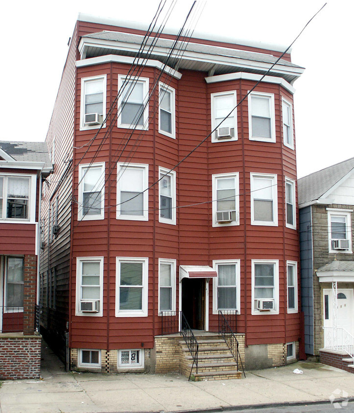 Building Photo - 417 Scott Mobus Pl
