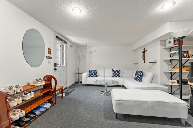 Foto del edificio - 3407 SE Steele St