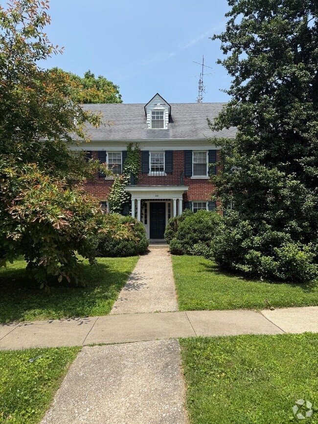 Building Photo - 237 McDowell Rd