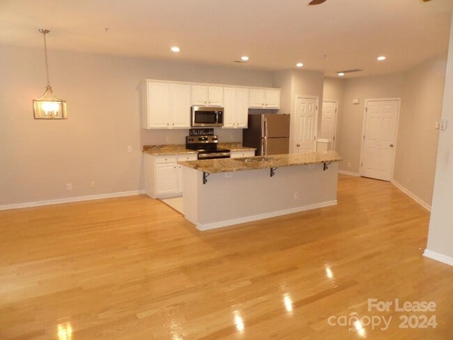 Building Photo - 3224 Margellina Drive