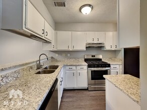 Building Photo - 6657 Witherington Ct NW