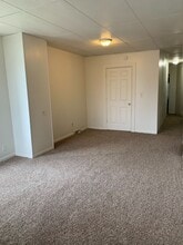 Building Photo - 800 Page Ave