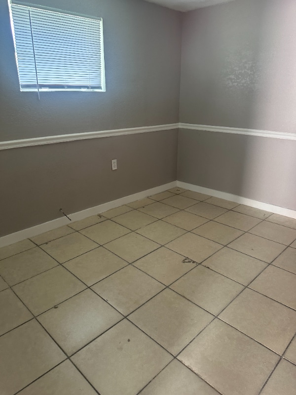 Foto principal - 1064 N Tamiami Trl