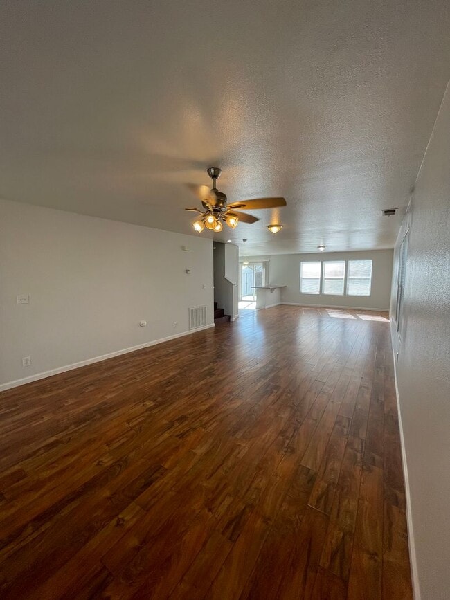 Building Photo - 3723 Compass Pointe Ave