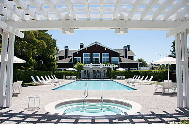 Foto principal - 26 Bayside Ct